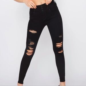 Refuge Ibiza High-Rise Push Up Distressed Jeans
